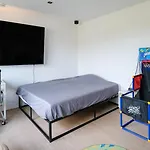 Spacious Family Home 10 Min From Downtown Ghent