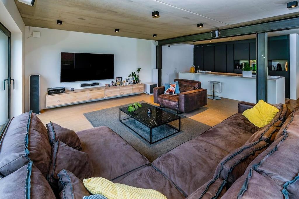 Spacious Family 10 Min From Downtown Villa Gent